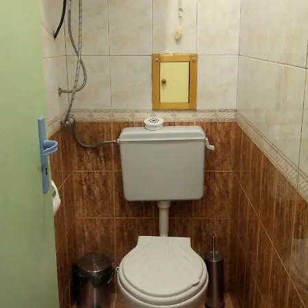 Homestay By The Market Burgas City